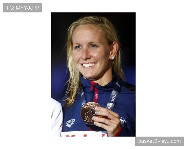 杰西卡·哈迪展现惊人出发能力，赛场瞬间引爆关注