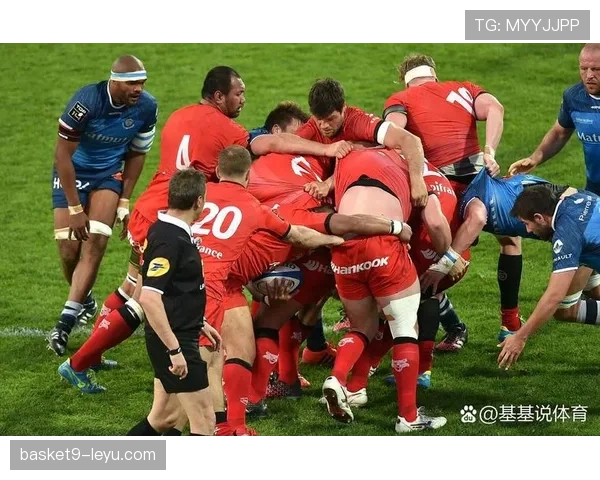 狼堡比赛精彩回顾：关键进球与战术调整引球迷热议