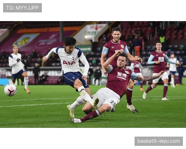 伯恩利逼抢体系持续进化，强势搅动英超战术格局