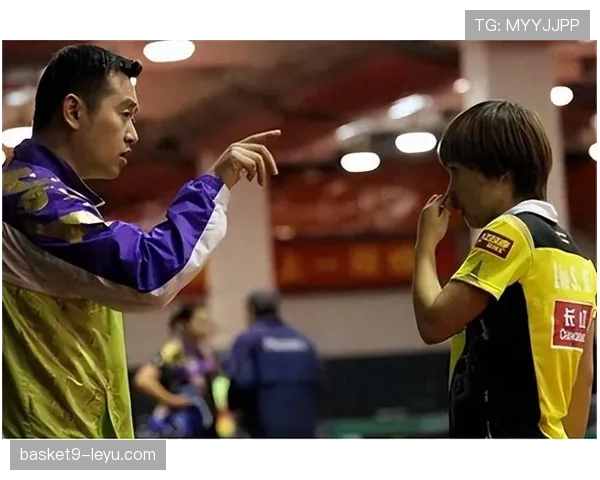 孔令辉这生活就像在打乒乓球,赛场上一秒大师,家里却被娃追着跑成表情包了 孔令辉这生活就像在打乒乓球,赛场上一秒大师,家里却被娃追着跑成表情包了