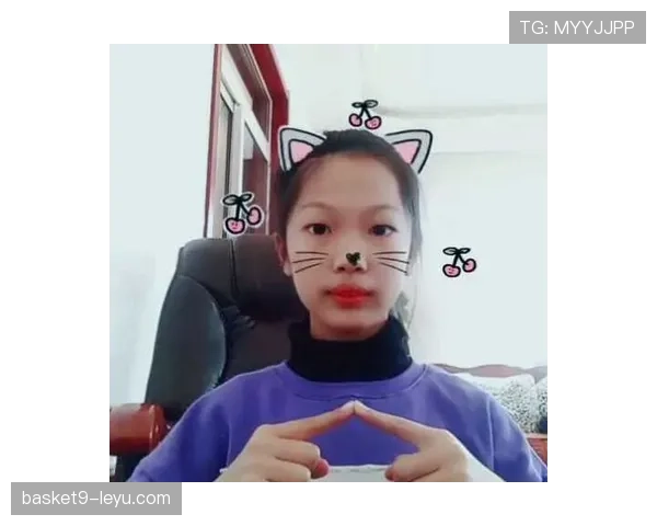 孙准浩平时像个板着脸的班长，比赛里又像开挂的影帝，私底下那套消费观看完怀疑人生